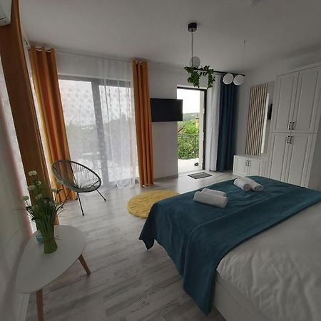 Accent House Apartment Deva Bagian luar foto