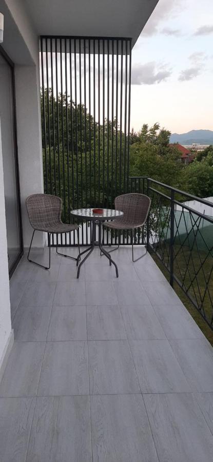 Accent House Apartment Deva Bagian luar foto